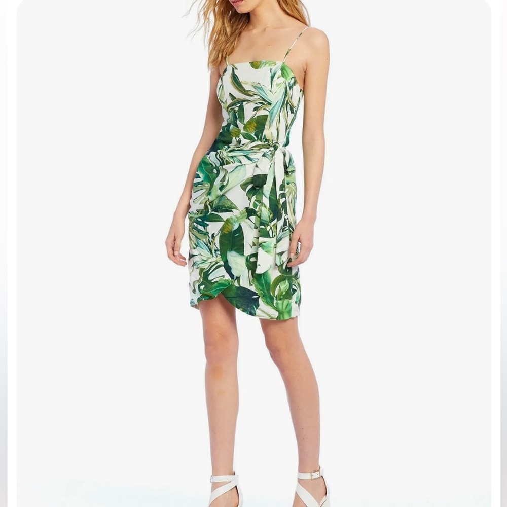 COPY - GIANNI BINI Lauren Palm Wrap Dress Size 0